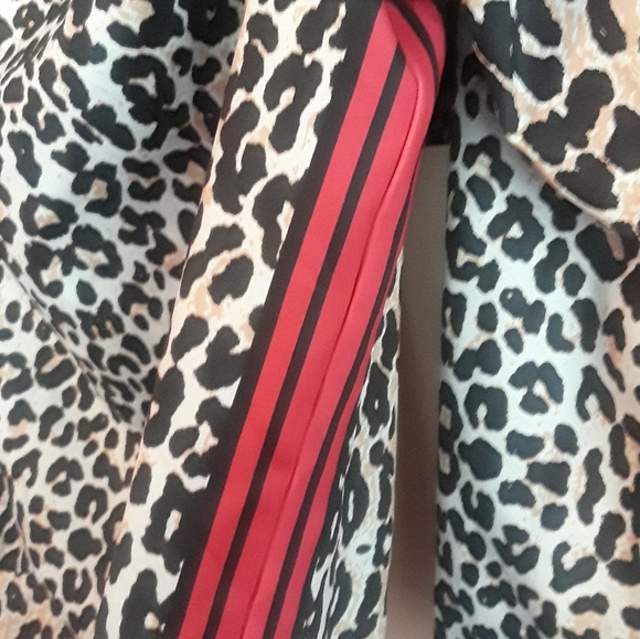 Womens Brand New Off the shoulders Top - Picture 3 of 5